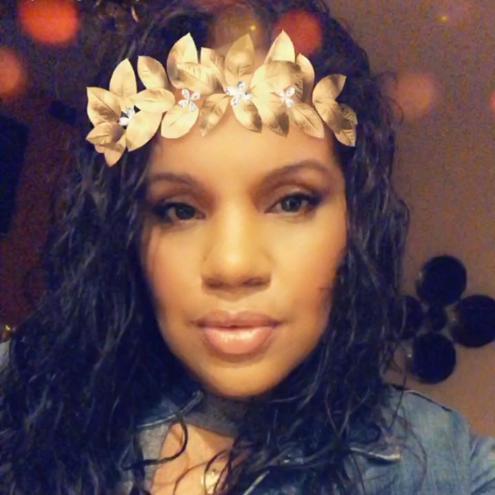 Meet your Posher, Kisha